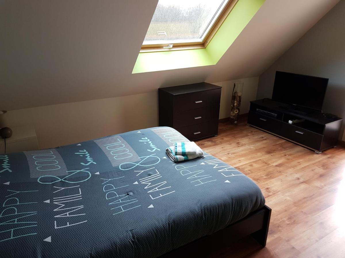 Charmante Chambre D'Hotes En Normandie Apartment Valognes Exterior photo